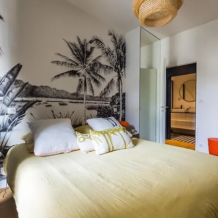 Catwalk Keyweek 2 Bedroom In Center Parking Apartman *