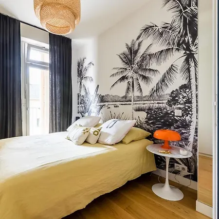 Catwalk Keyweek 2 Bedroom In Center Parking Apartman *